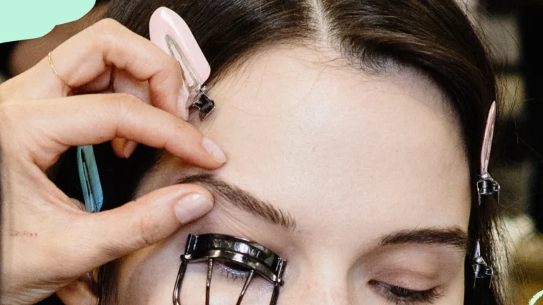 Is It Bad To Curl Your Eyelashes Everyday? 